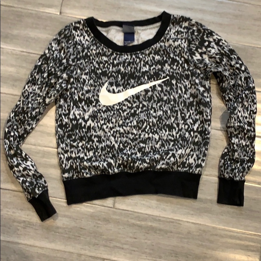 Nike crew sweatshirt